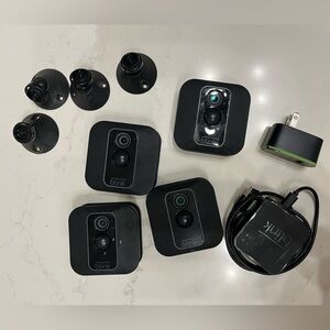 Blink camera system